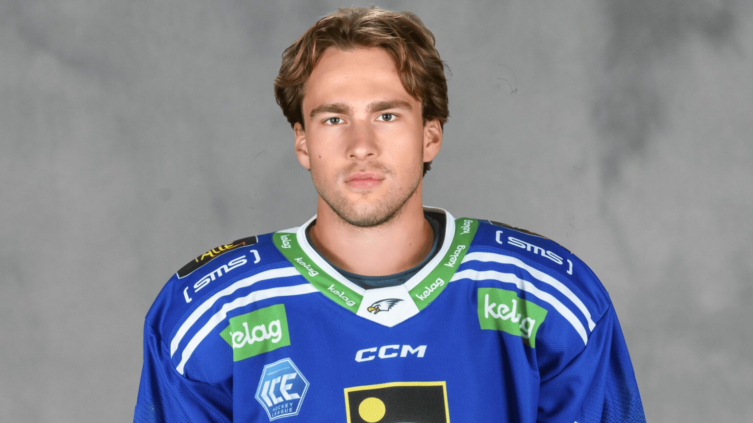 Ethan Cap, kanadischer Defender mit Gardemaßen, signierte im